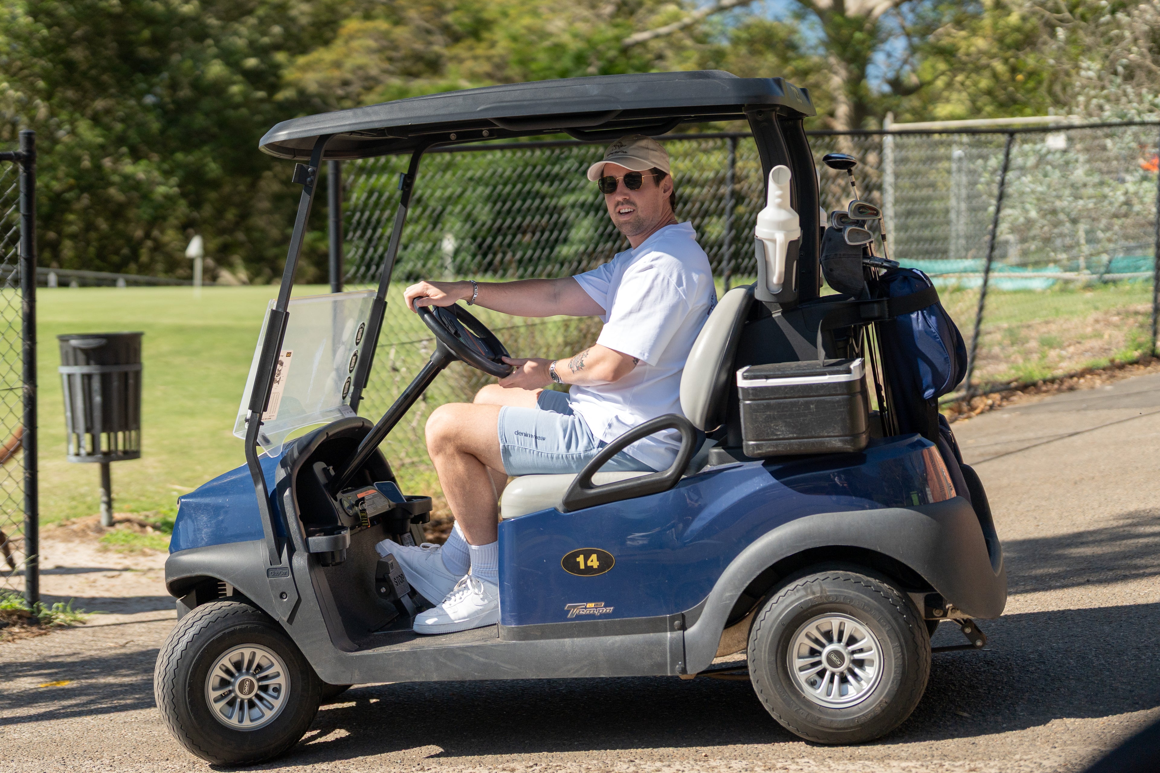 Sydney Slice Club Heavy Tee